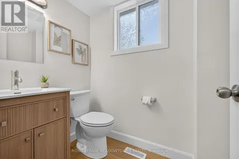 377 Delrex Boulevard Halton Hills (georgetown) ON L7G 4H6
