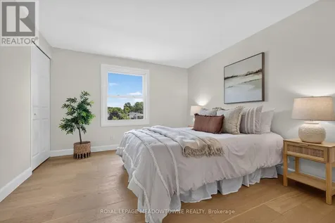 377 Delrex Boulevard Halton Hills (georgetown) ON L7G 4H6