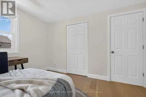 377 Delrex Boulevard Halton Hills (georgetown) ON L7G 4H6