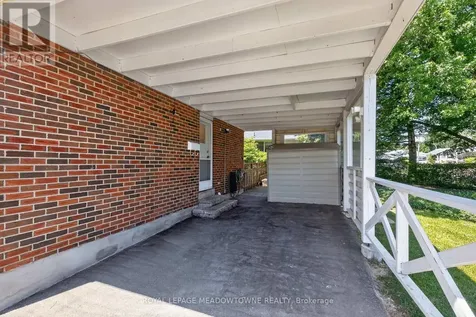 377 Delrex Boulevard Halton Hills (georgetown) ON L7G 4H6
