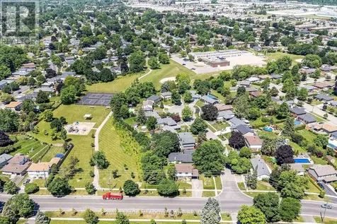 377 Delrex Boulevard Halton Hills (georgetown) ON L7G 4H6