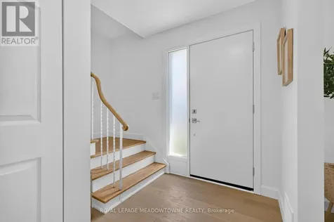 377 Delrex Boulevard Halton Hills (georgetown) ON L7G 4H6