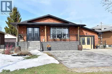 682 Mohawk Road West Hamilton ON L9C 1X8