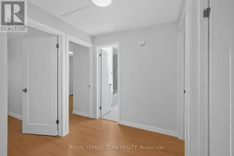 64 Mulvagh Avenue Ottawa ON K2E 6M6