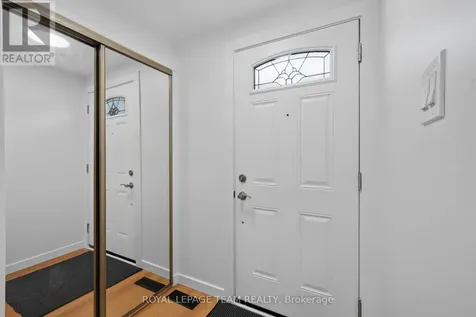 64 Mulvagh Avenue Ottawa ON K2E 6M6