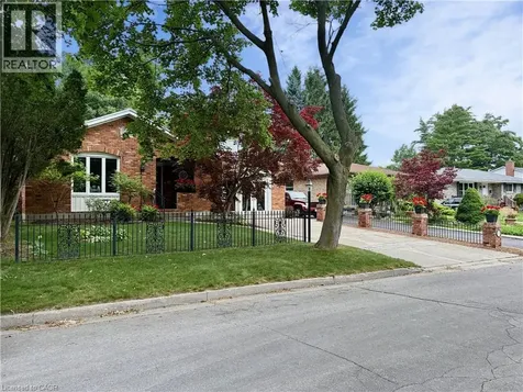 13 Kelly Avenue Simcoe ON N3Y 4V6