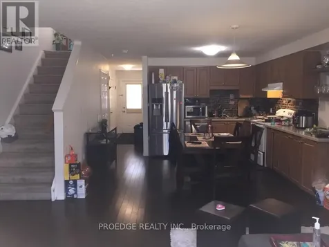 1338 Countrystone Drive Waterloo ON N2N 3R9