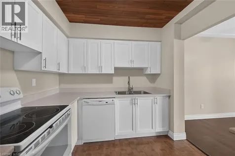 40 Harrisford Street Hamilton ON L8K 6N1