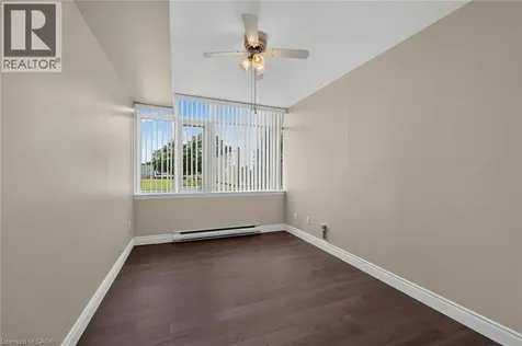 40 Harrisford Street Hamilton ON L8K 6N1