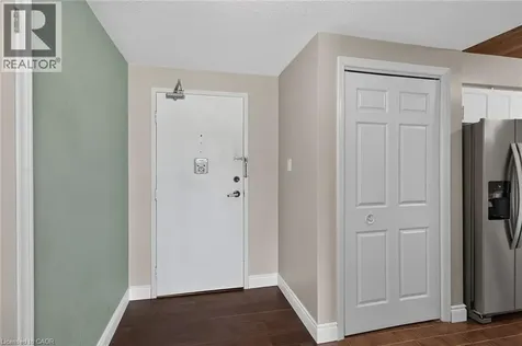 40 Harrisford Street Hamilton ON L8K 6N1