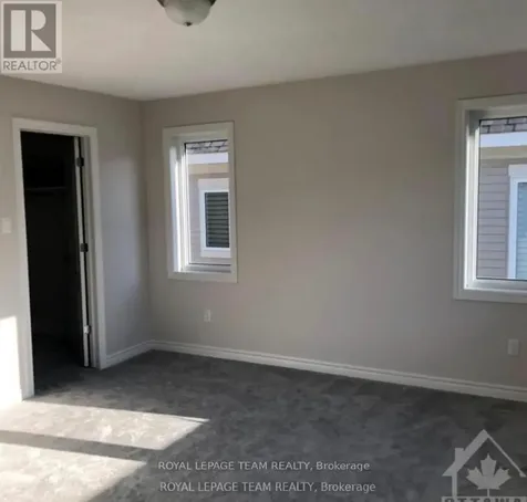 514 Loury Row Ottawa ON K1W 0M7
