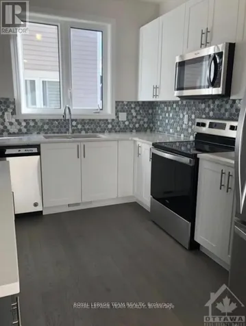 514 Loury Row Ottawa ON K1W 0M7