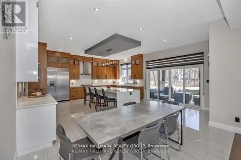 595 Shoreway Drive Ottawa ON K4P 0G3