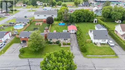 3271 Bruce Street South Stormont ON K6K 1M4