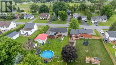 3271 Bruce Street South Stormont ON K6K 1M4