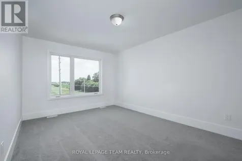 168 Pictou Crescent Ottawa ON K4A 0R2