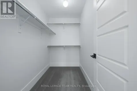 168 Pictou Crescent Ottawa ON K4A 0R2