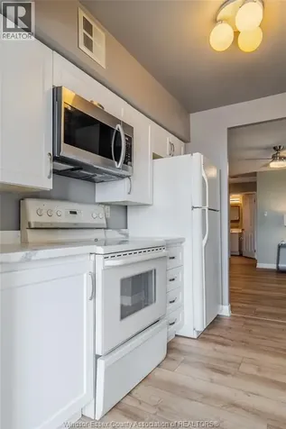 75 Riverside Drive E Windsor ON N9A 7C4