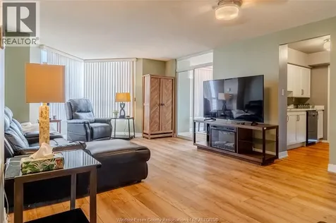 75 Riverside Drive E Windsor ON N9A 7C4