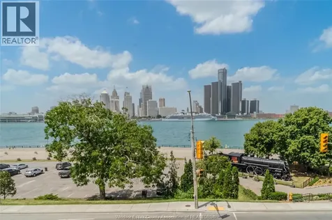 75 Riverside Drive E Windsor ON N9A 7C4