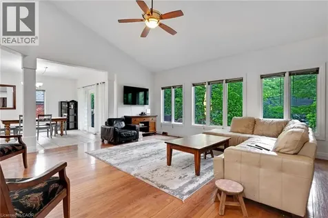 3 Appaloosa Trail Carlisle ON L0R 1H3