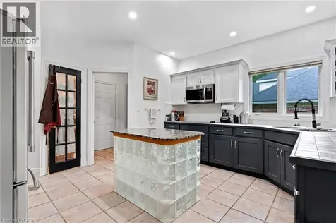 3 Appaloosa Trail Carlisle ON L0R 1H3