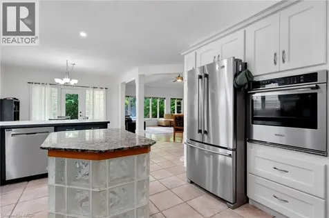 3 Appaloosa Trail Carlisle ON L0R 1H3