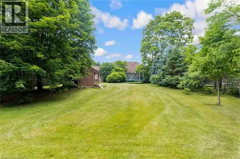 3 Appaloosa Trail Carlisle ON L0R 1H3