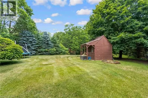 3 Appaloosa Trail Carlisle ON L0R 1H3