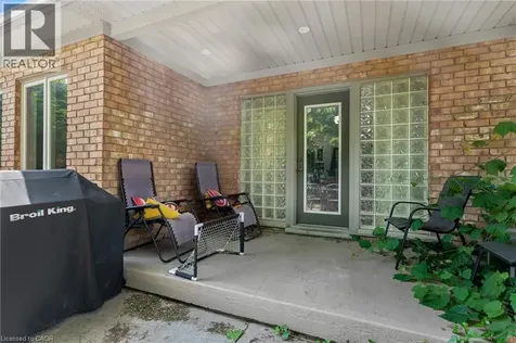 3 Appaloosa Trail Carlisle ON L0R 1H3