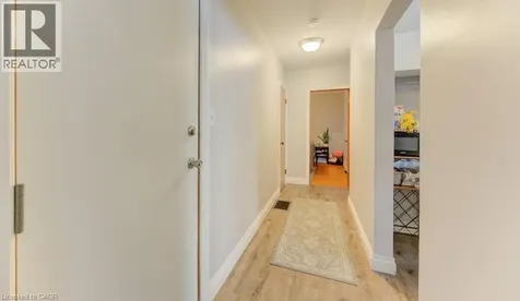 109 Eton Drive Kitchener ON N2B 1N1