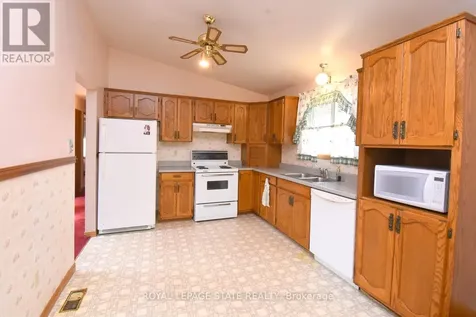32 Mcmaster Drive Haldimand ON N3W 1H5