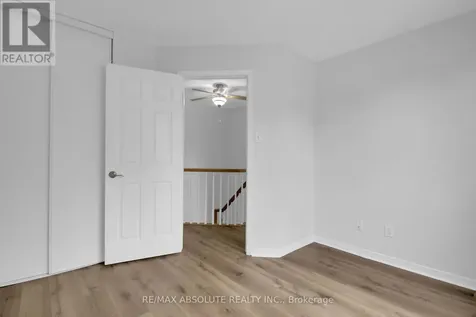 8 Riverbank Court Ottawa ON K2S 1V7