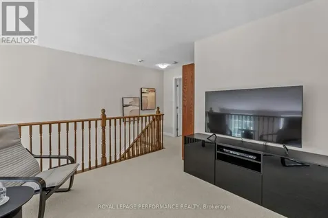 80A Stonehaven Drive Ottawa ON K2M 0C1