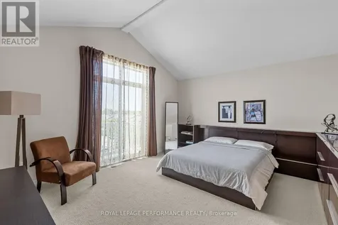 80A Stonehaven Drive Ottawa ON K2M 0C1