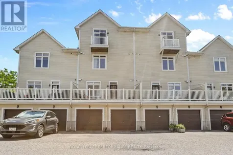80A Stonehaven Drive Ottawa ON K2M 0C1