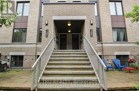 122 Lindenshade Drive Ottawa ON K2J 5R5
