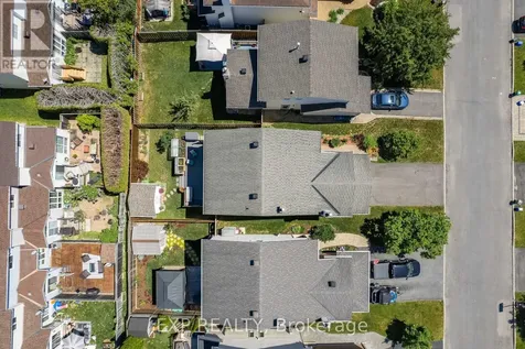 129 Pimprenelle Terrace Ottawa ON K1E 3S7