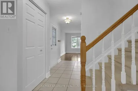 8 Riverbank Court Ottawa ON K2S 1V7