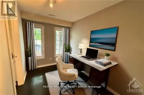 2011 Madrid Avenue Ottawa ON K2J 0K1