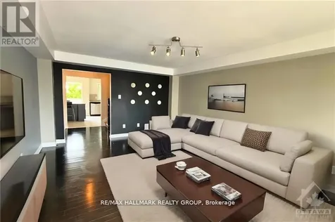2011 Madrid Avenue Ottawa ON K2J 0K1