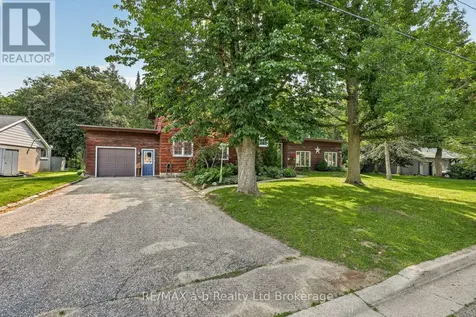 61 Parkwood Drive Tillsonburg ON N4G 2B7