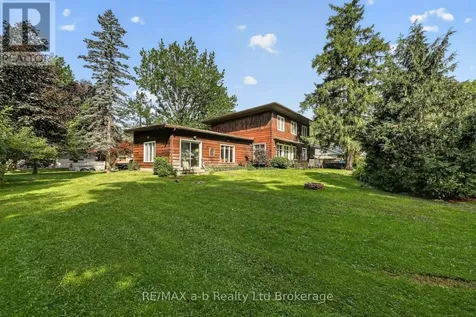 61 Parkwood Drive Tillsonburg ON N4G 2B7