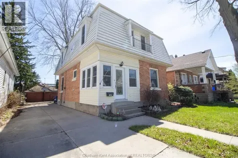 132 Patteson Avenue Chatham ON N7M 1T8