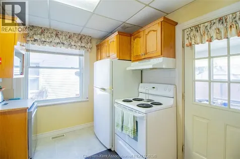 132 Patteson Avenue Chatham ON N7M 1T8