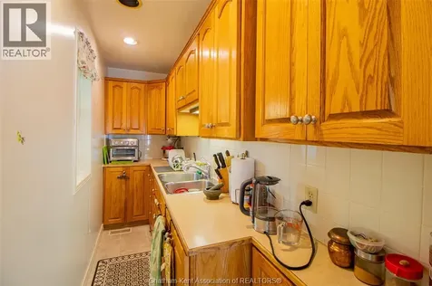 132 Patteson Avenue Chatham ON N7M 1T8