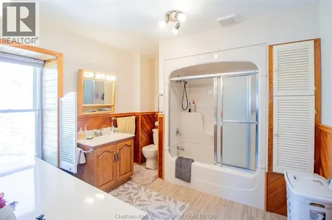 132 Patteson Avenue Chatham ON N7M 1T8