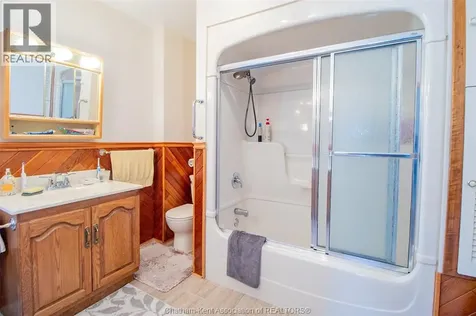 132 Patteson Avenue Chatham ON N7M 1T8