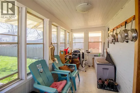 132 Patteson Avenue Chatham ON N7M 1T8