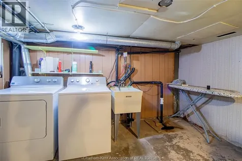 132 Patteson Avenue Chatham ON N7M 1T8